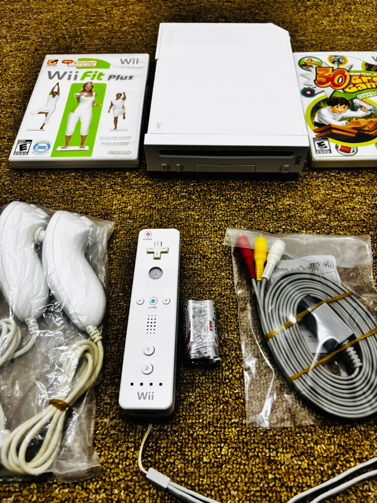 Nintendo Wii - 2
