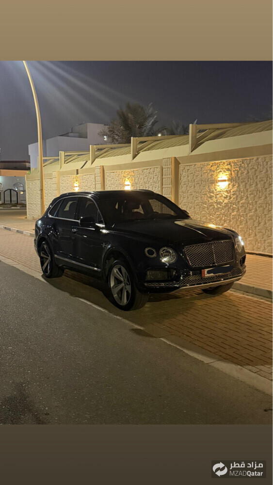 Bentley Bentayga 2017 - 1