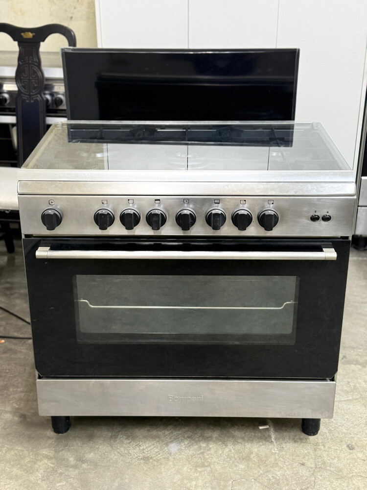 Bompani 5 burner gas stove Italy  - 4