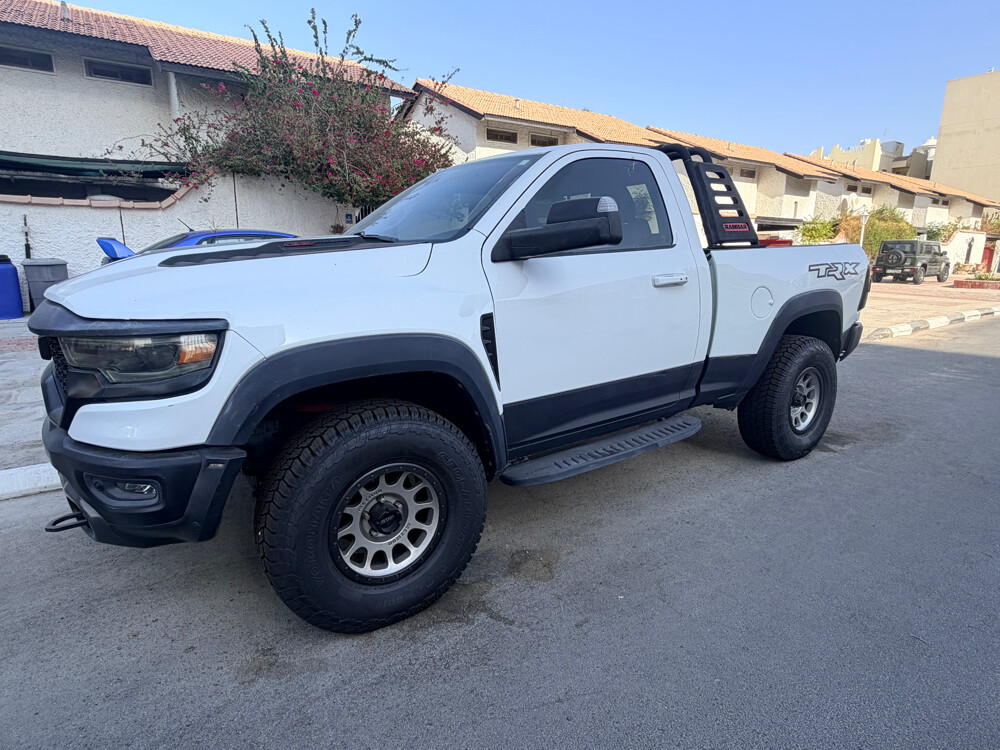 DODGE RAM 1500 - 2