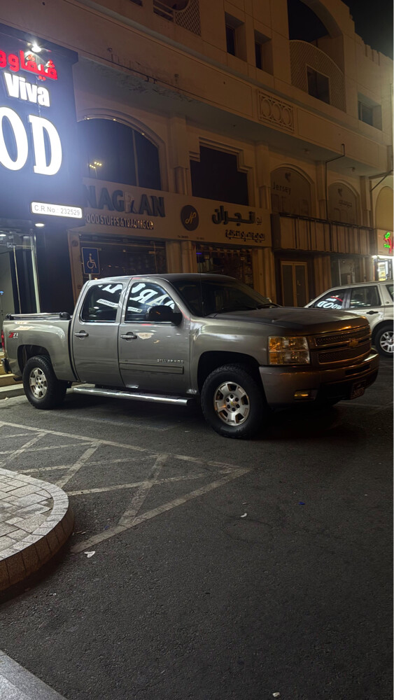Chevrolet Silverado Z71 - 10