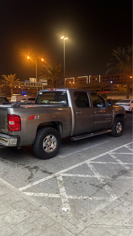 Chevrolet Silverado Z71 - 8