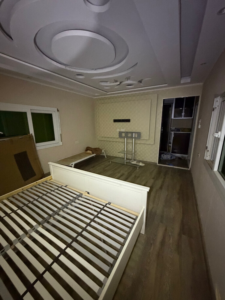 cabin 7x3.5 - 6