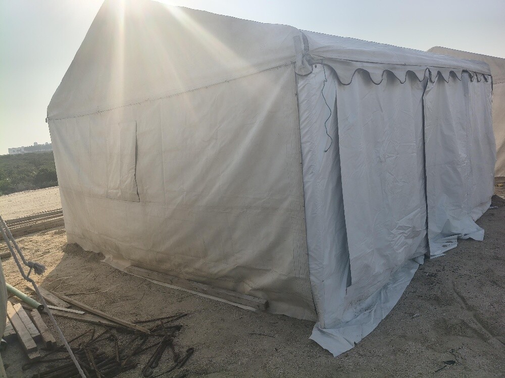 Tent in excellent condition - 2