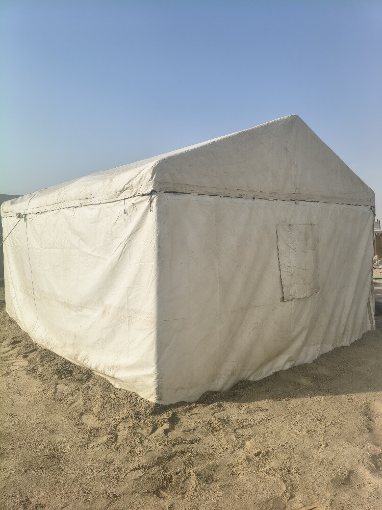 Tent in excellent condition - 2