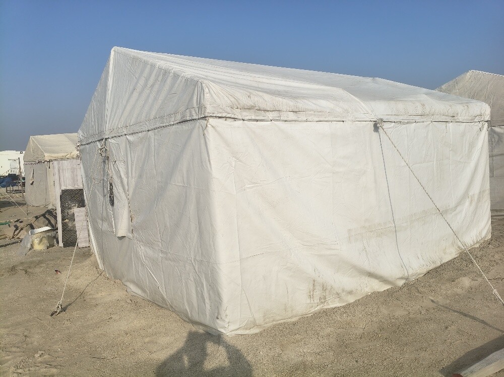 Tent in excellent condition - 4