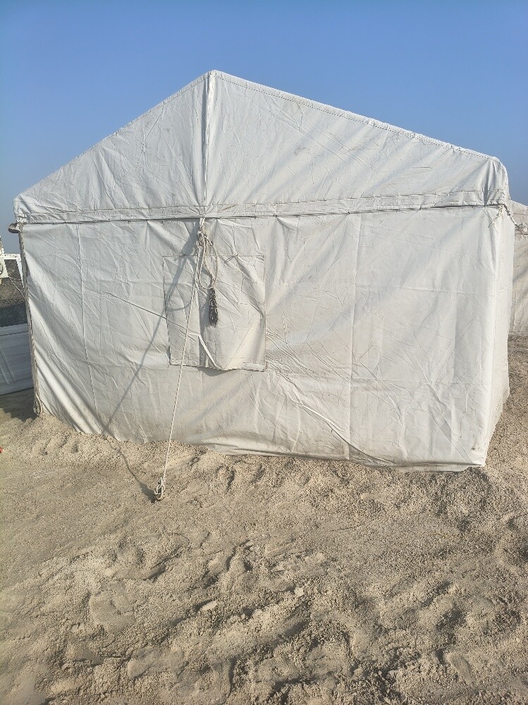 Tent in excellent condition - 3