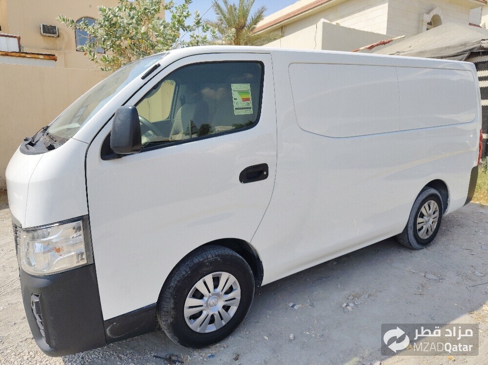 Nissan Urvan For Rent | Model 2025 - 2