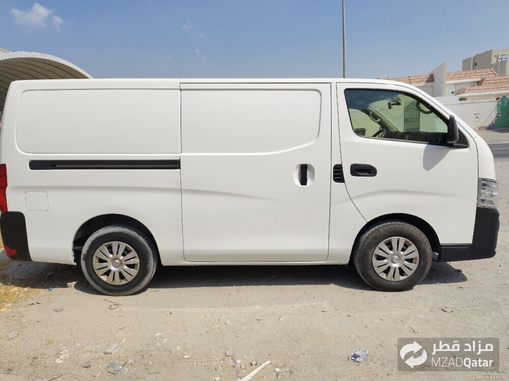Nissan Urvan For Rent | Model 2025 - 5
