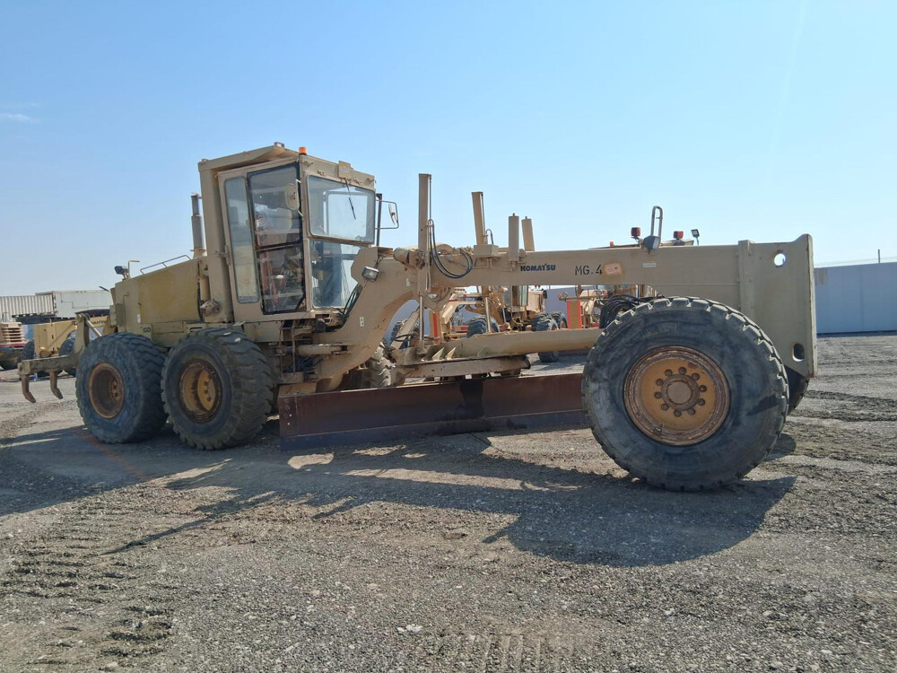 Komatsu - 1