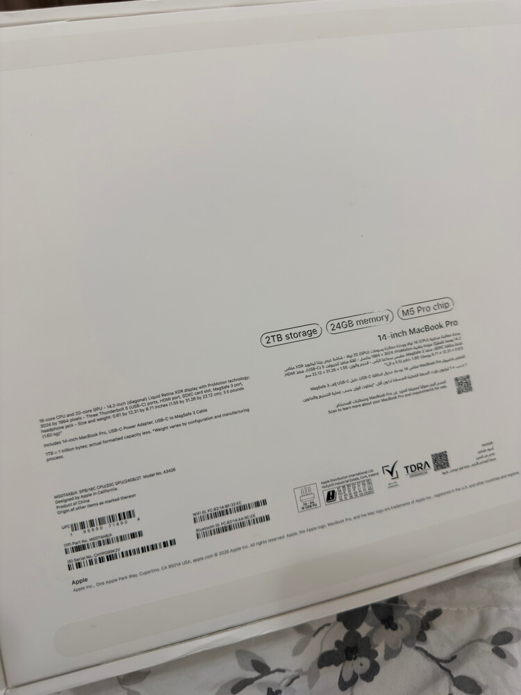 New Apple MacBook Pro 14 M5 24GB2TB - 7