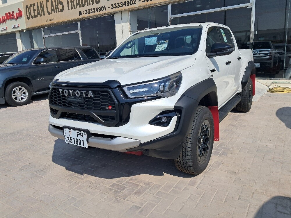 hilux GR sport - 1