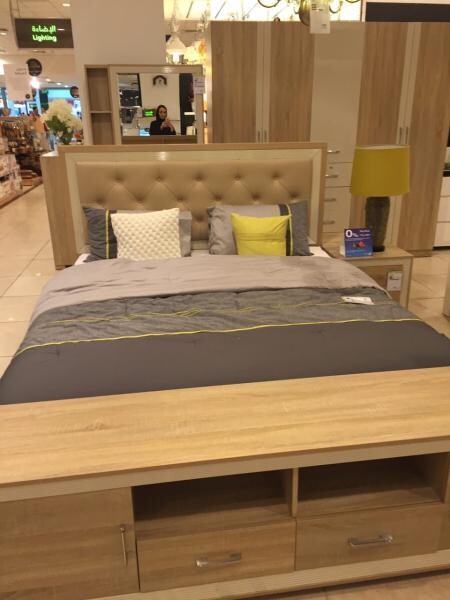 7-Piece Bedroom Set with 5-Draw - 2