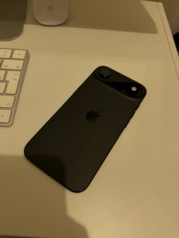 iPhone 17 air - 1