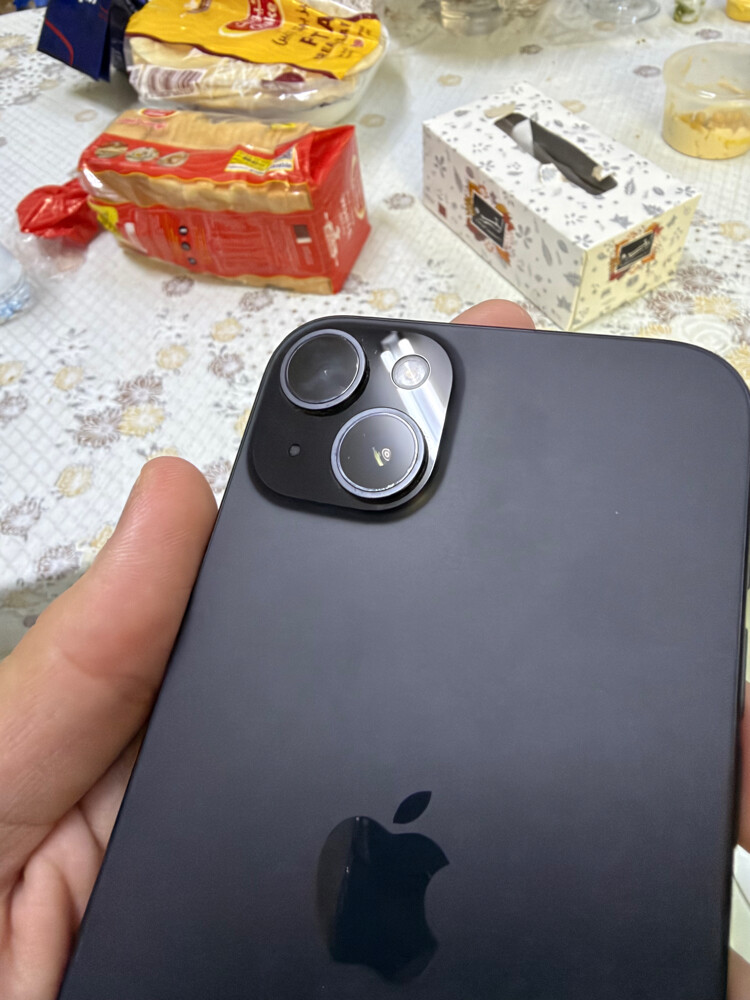 iPhone in perfect condition - 9