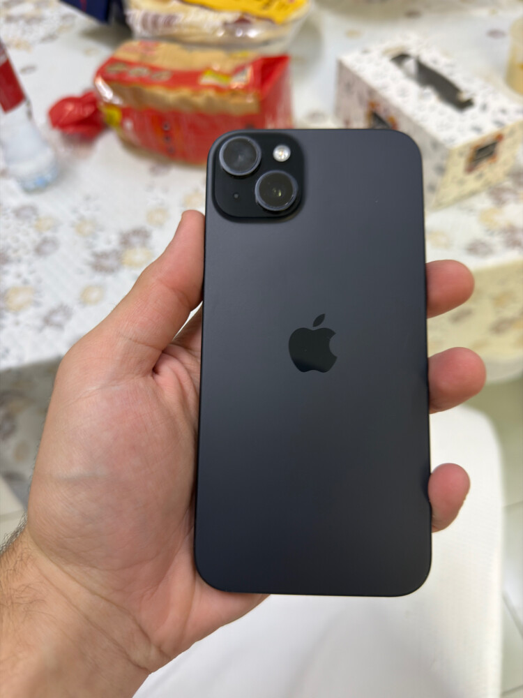 iPhone in perfect condition - 2