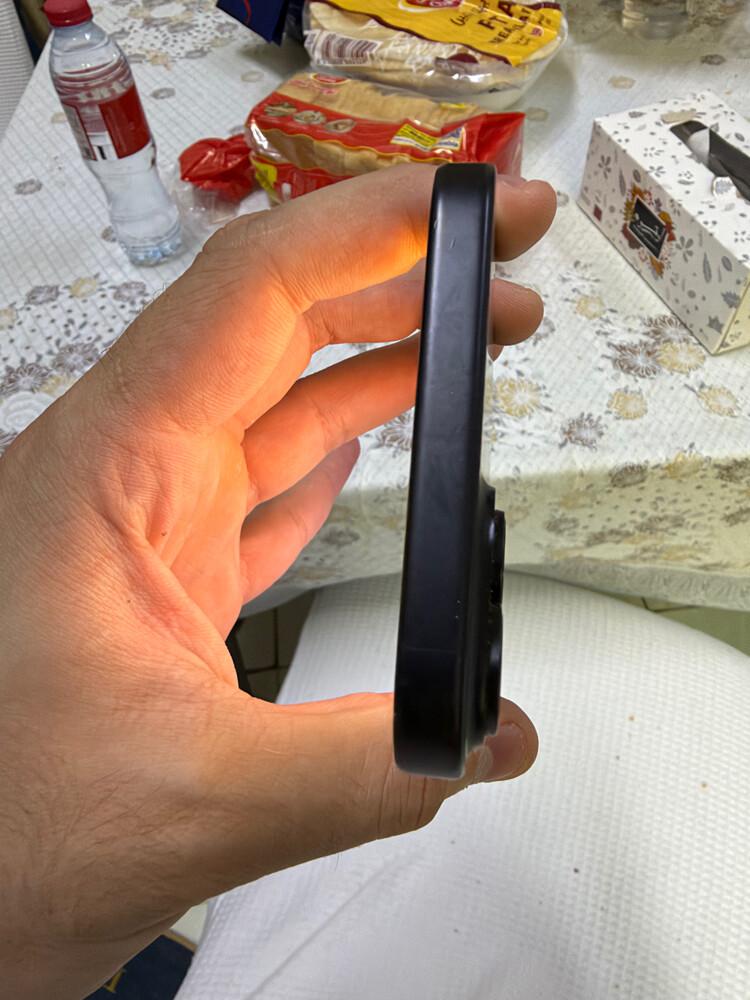 iPhone in perfect condition - 5