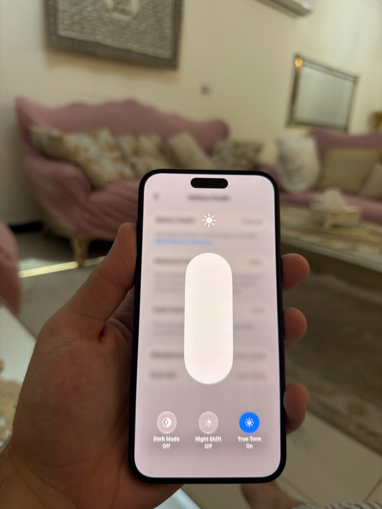 iPhone in perfect condition - 1