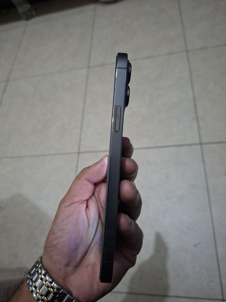 Iphone 13 pro max - 2