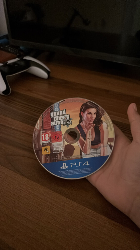GTA V CD - 1