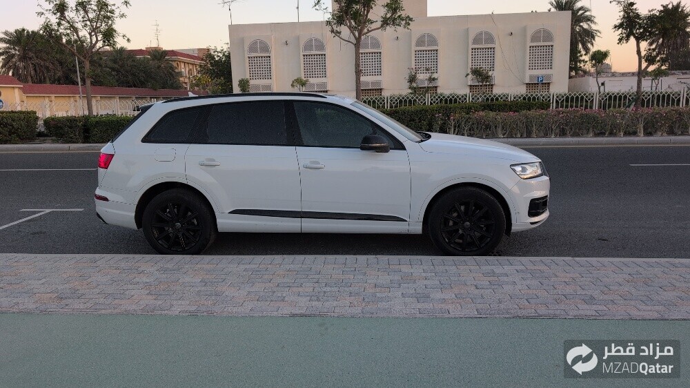 Audi Q7 45TFSI - 5