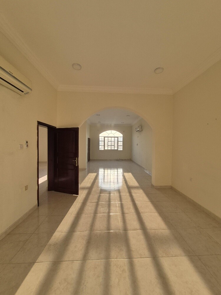 فلا أجار ٧٥٠٠ - 15