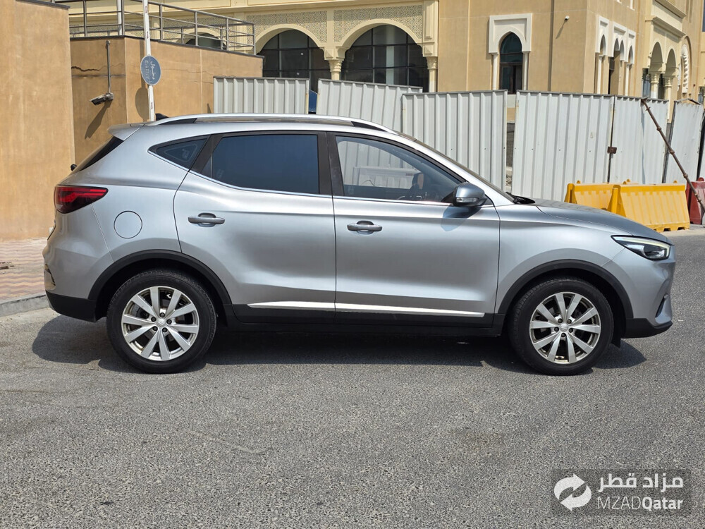 MG-ZS 2022 - 10