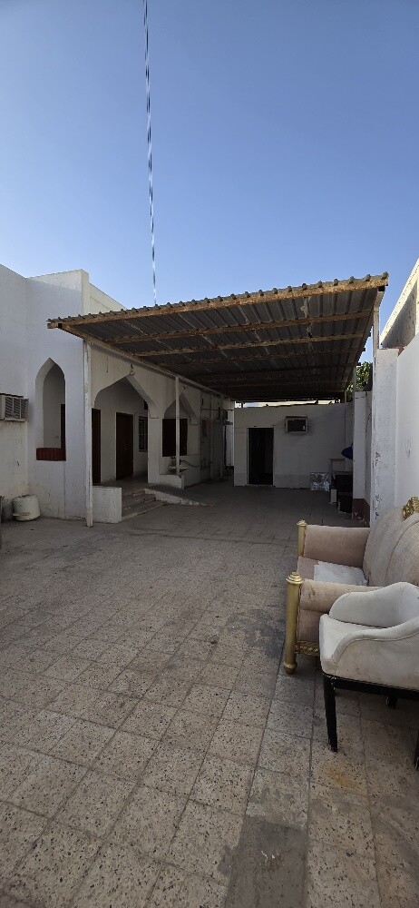 A part of house (annex) famliy only - 1