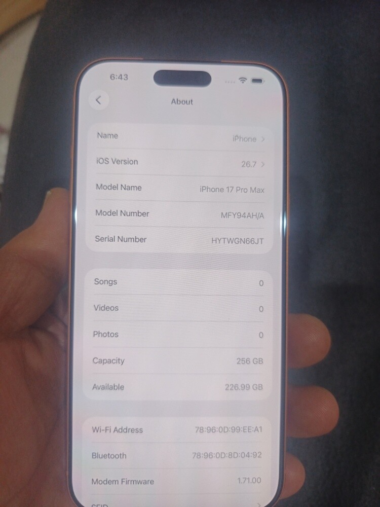 iPhone 17 Oro Max 256 - 3