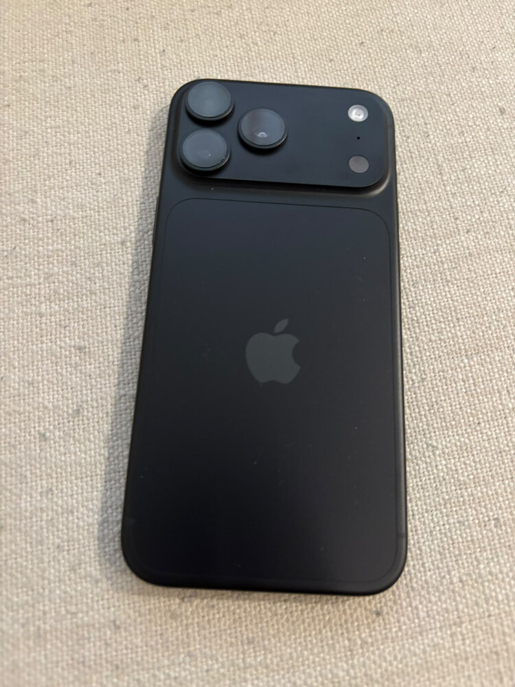iPhone 18 pro max 512GB black - 3
