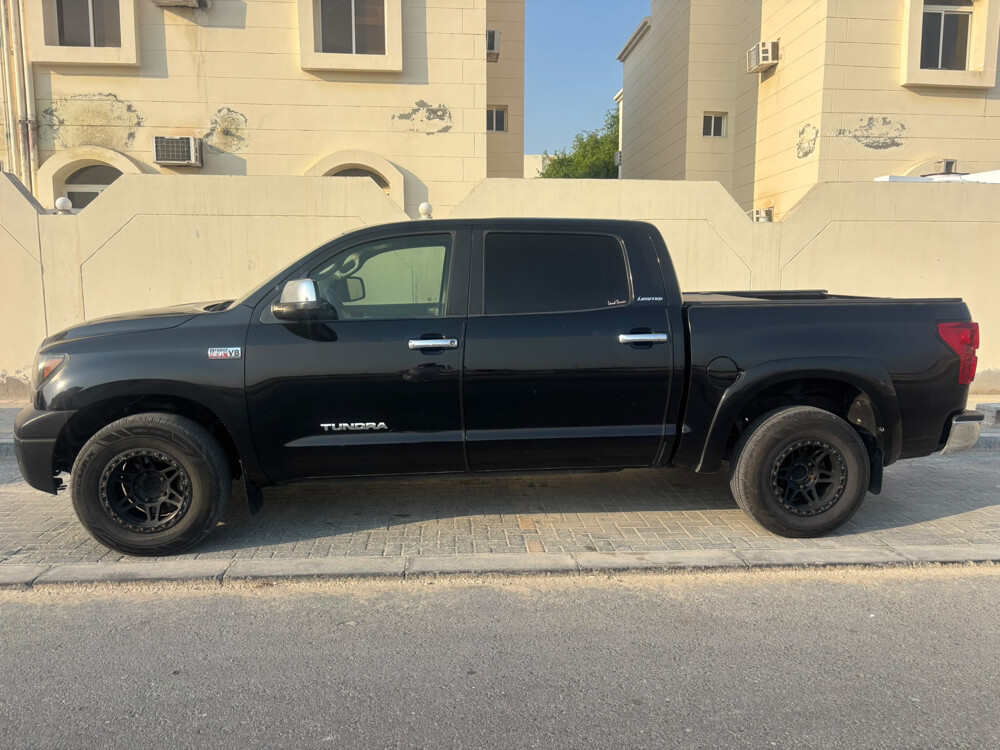 TOYOTA - 3