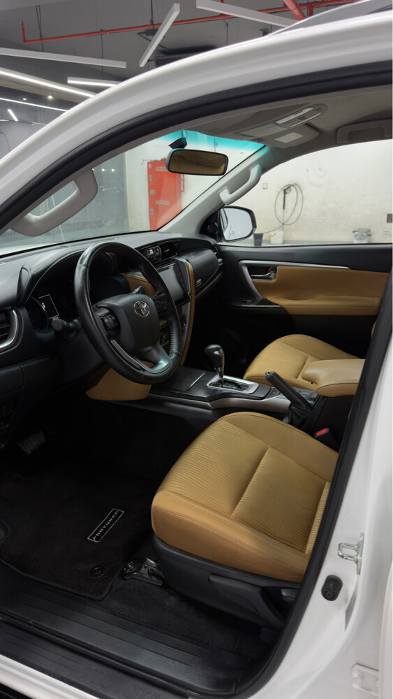 Fortuner 2024 6 cylinder - 3