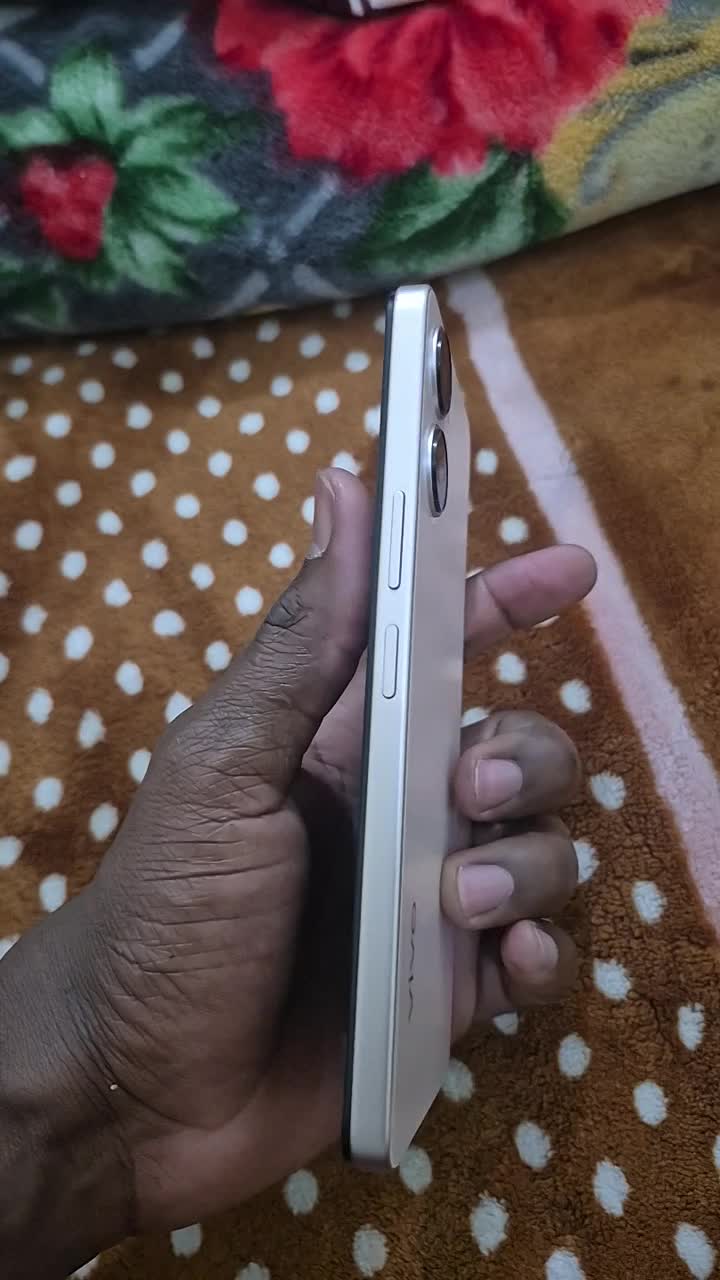 VIVO Y05 - 1