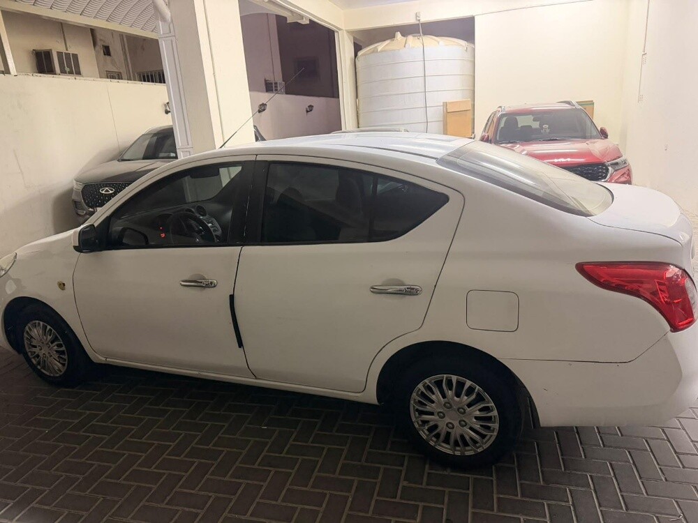 نيسان صني - 4