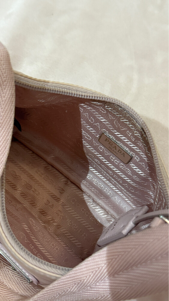 Prada re edition nylon bag - 2