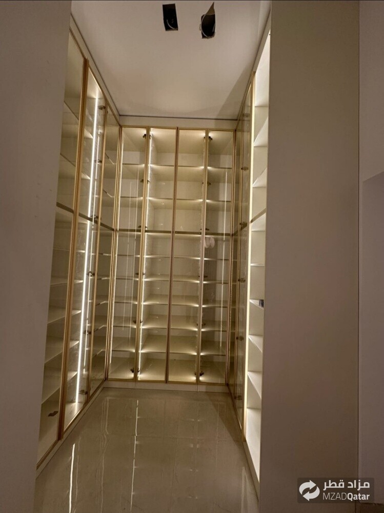 wall cabinet and tv decor - 5
