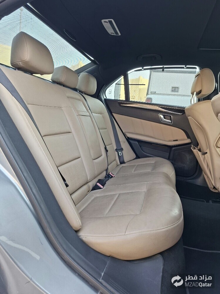 Mercedes Benz E300  2010 - 7