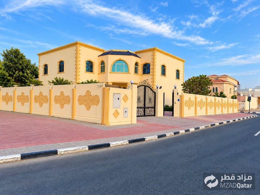للبيع فيلا مميزة في الدفنه - 2