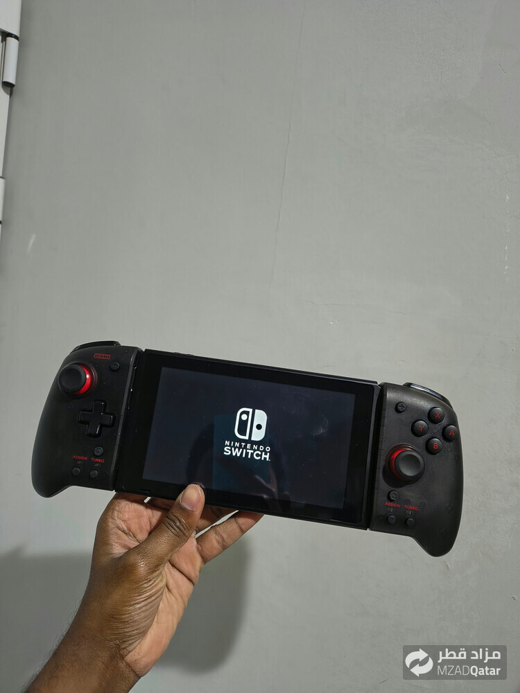 Nintendo Switch V2  - 3