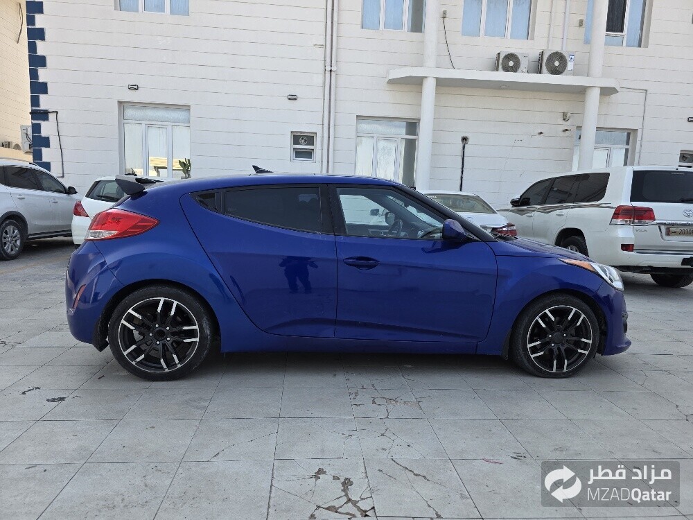 Hyundai veloster full option - 6