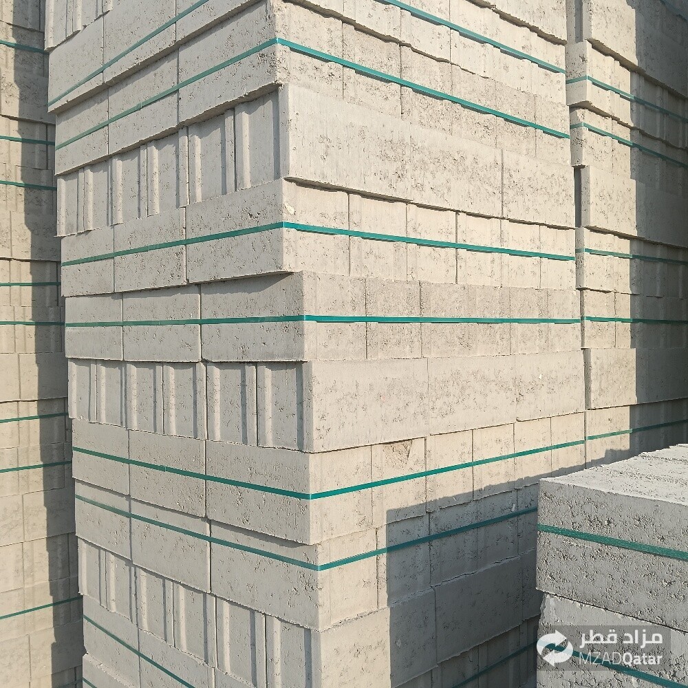 For sale 5 cm thick kerbstones - 27