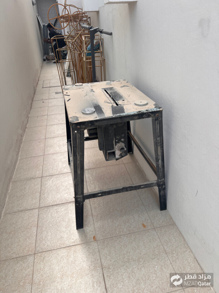 big wood grinder with metal - 1