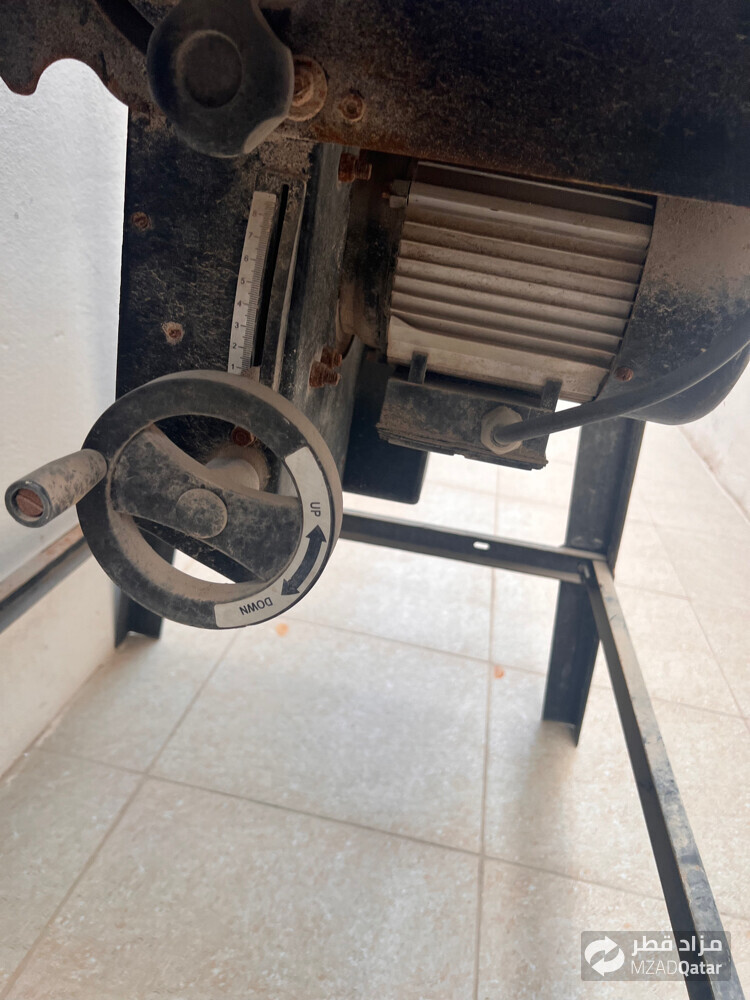 big wood grinder with metal - 2