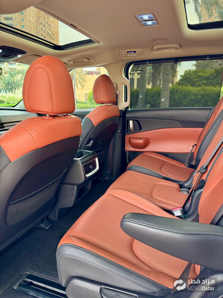 Kia Carnival 2026 full option - 12