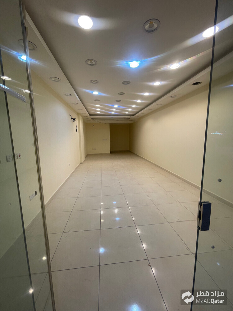 للايجارمحل بالغرافه8500 مع شهرين  - 4
