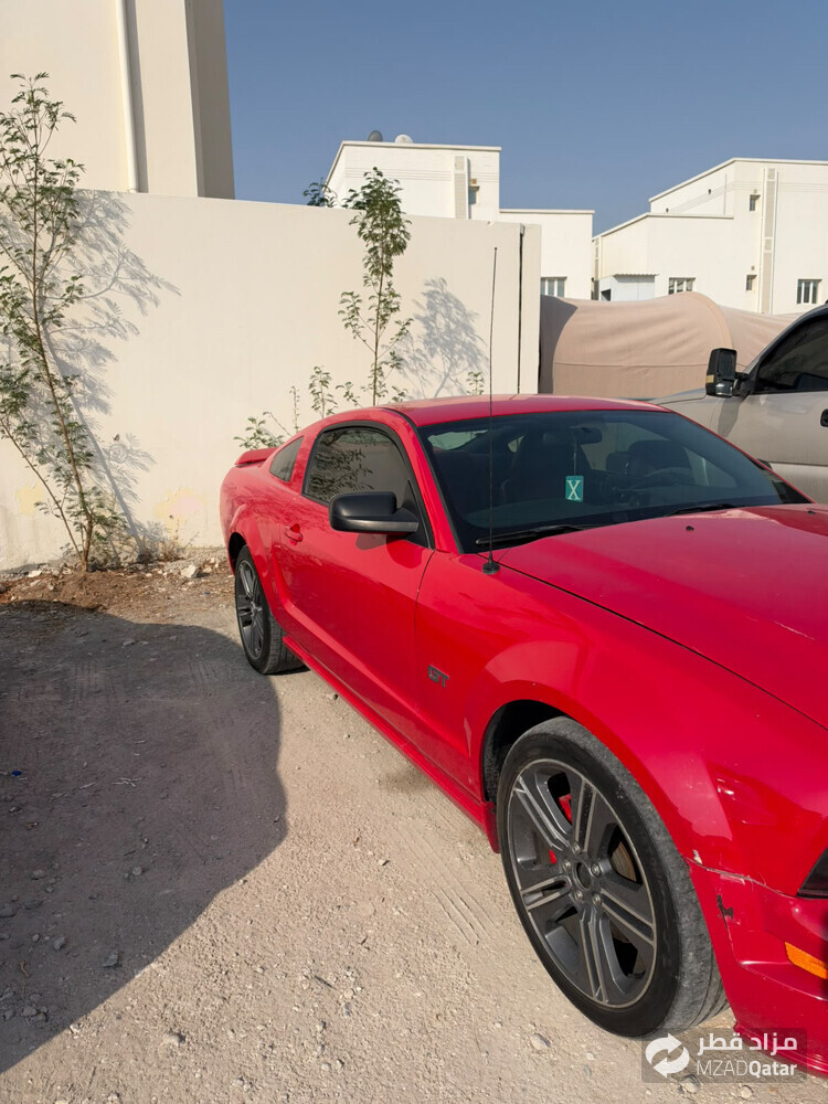 FORD MUSTANG GT - 3