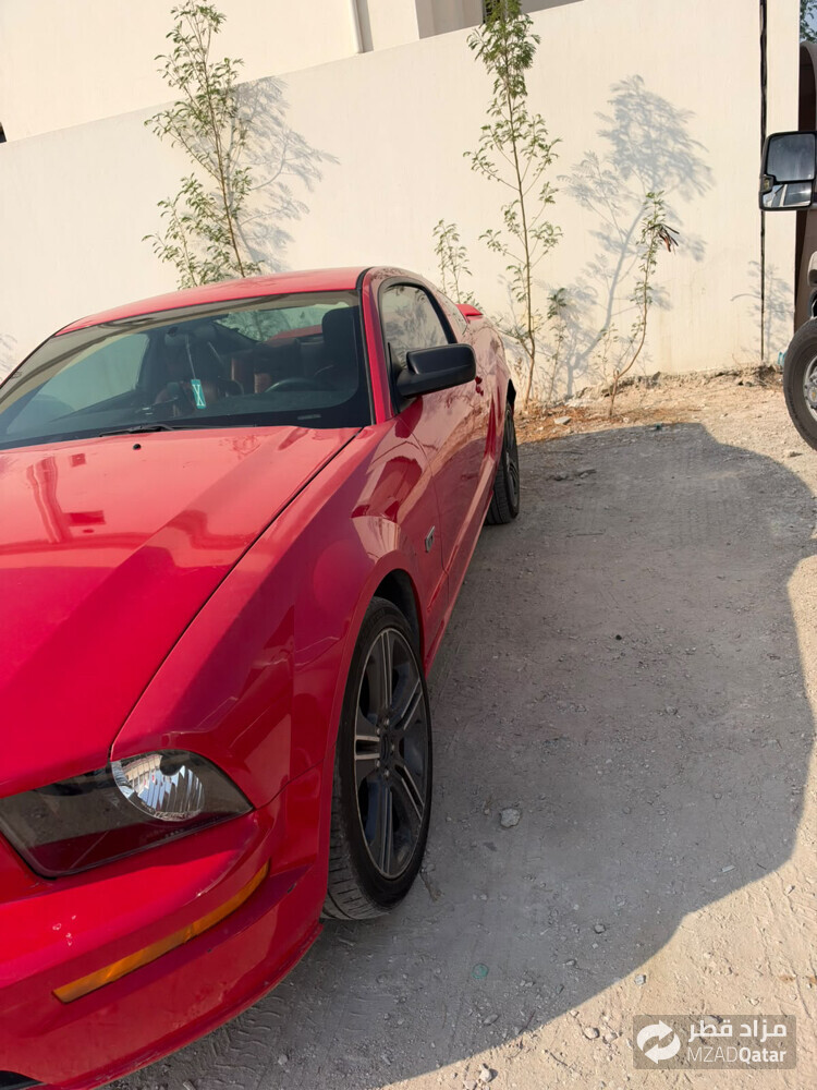 FORD MUSTANG GT - 2