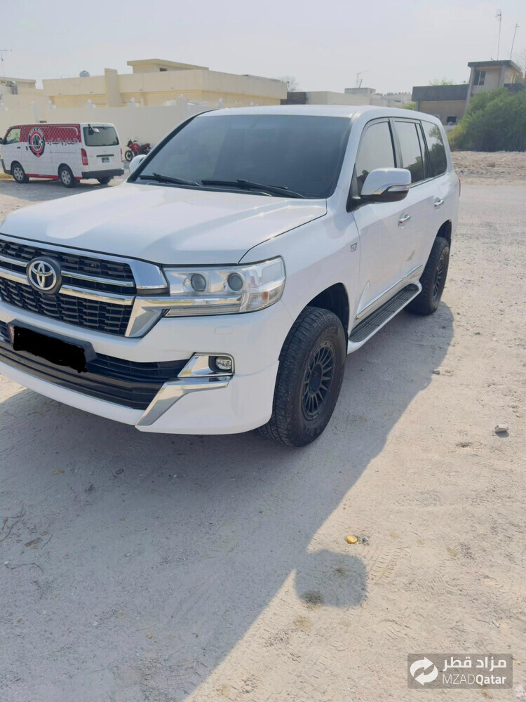 LAND CRUISER GX - 1