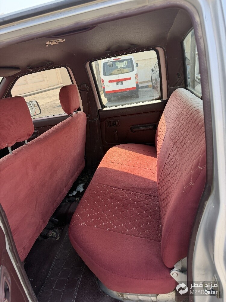 Nissan pekup - 4