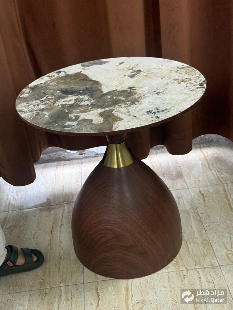 New table not used good quality  - 2